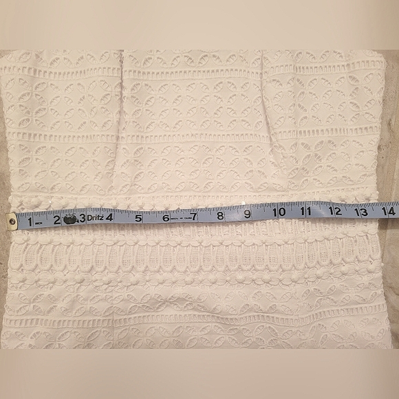 Lilly Pulitzer white eyelet beaded dress - Picture 8 of 8